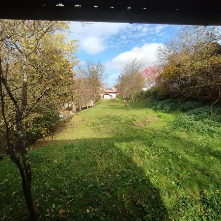 Elegant House In A Beautiful Village Εξοχικό σπίτι *