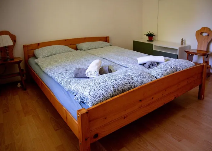 Country house Elegant House In A Beautiful Village *