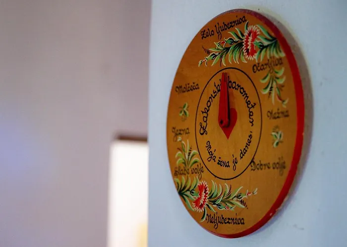 Elegant House In A Beautiful Village カントリーハウス